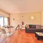 10 By Homing Apartman