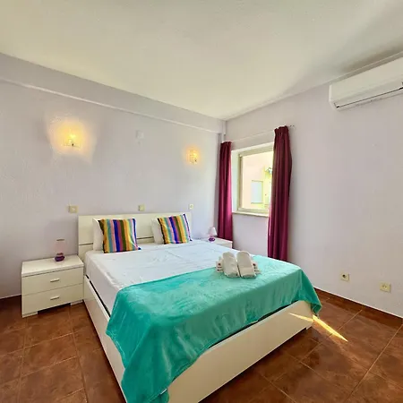 10 By Homing Appartement *